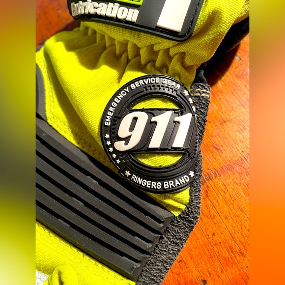 INCREDIBLE KEVLAR CORDURA RINGERS GLOVES 911 EMERGENCY SERVICE GEAR EXTRICATION - Picture 2 of 13